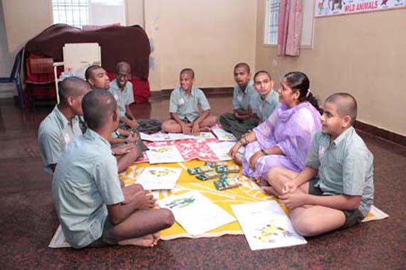 Lorem ipsum dolor sit amet, consectetur adipiscing elit. Phasellus quis elementum odio. Curabitur pellentesque, dolor vel pharetra mollis.