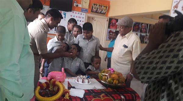 Lorem ipsum dolor sit amet, consectetur adipiscing elit. Phasellus quis elementum odio. Curabitur pellentesque, dolor vel pharetra mollis.